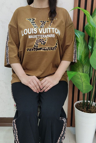 ست تیشرت آستین سهربع و شلوار بگ زنانه طرح LUIS VITTON- پارچه سوپر گلکسی ترک - فری سایز ۴۰ تا ۵۰ - ۸ رنگ کپی