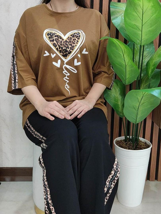 ست تیشرت آستین سهربع و شلوار بگ زنانه طرح قلب - پارچه سوپر گلکسی ترک - فری سایز ۴۰ تا ۵۰ - ۸ رنگ کپی کپی