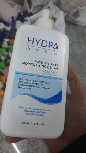 کرم مرطوب کننده هیدرودرم مدل Pure Hydrate آکوا میست 500 میلی لیتر آبرسان قوی پوست خشک و کم آب حاوی روغن جوجوبا و پروتئین ابریشم