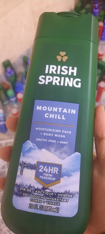 شامپو بدن و صورت آیریش اسپرینگ مدل Mountain Chill حجم 591 میل | خنککننده و مرطوبکننده با رایحه کاج و نعناع