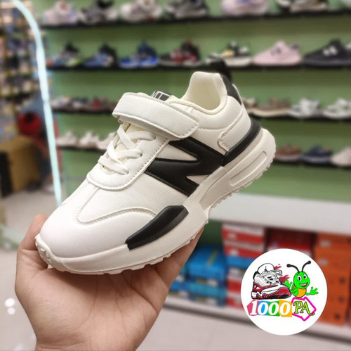 کتونی بچگانه طرح نیو بالانس کد 166 - زیره طبی - وارداتی - مارک - سفید