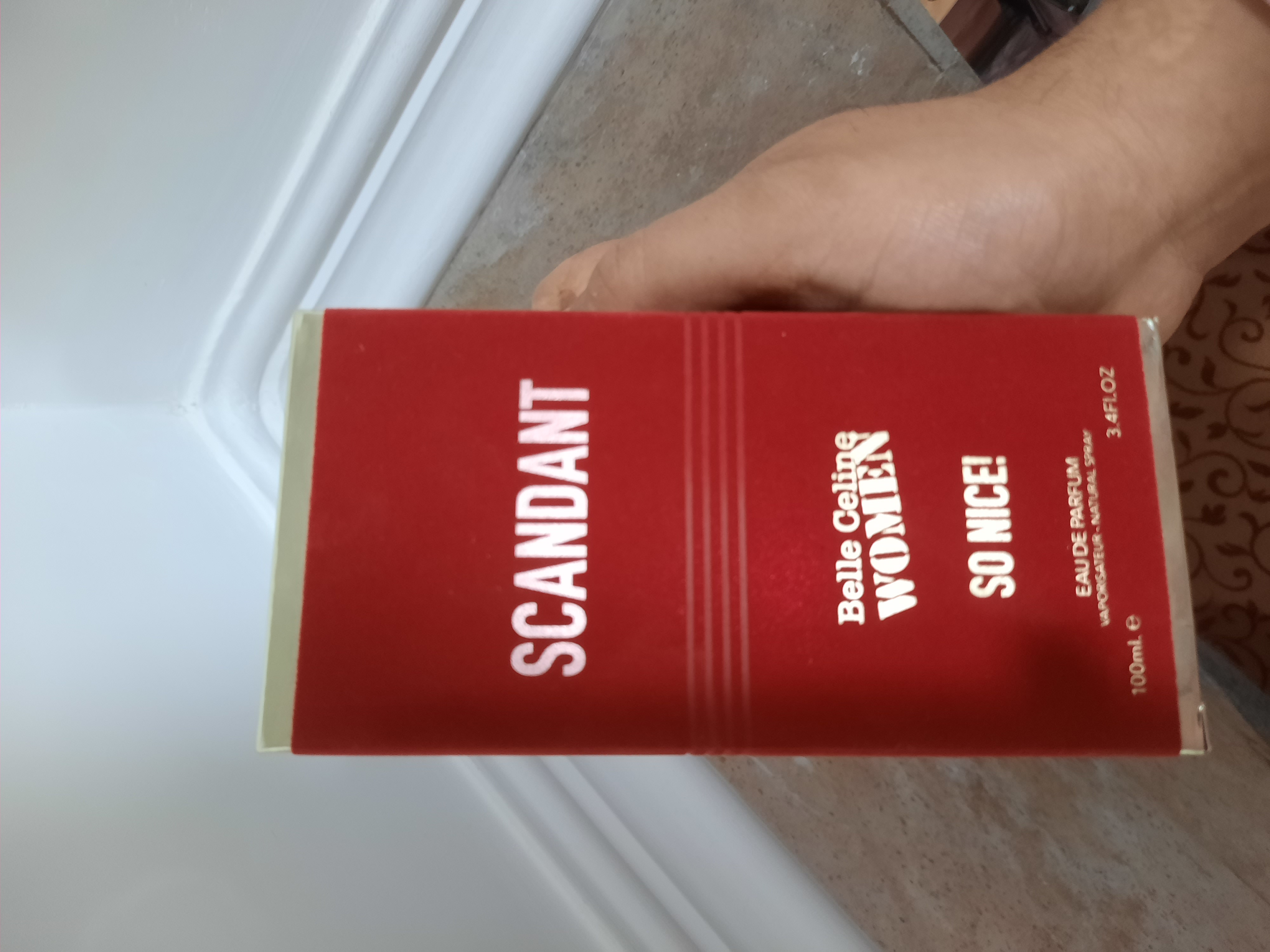 عطر زنانه Belle Celine Scandant الهام گرفته از Jean Paul Gaultier Scandal | رایحه گرم و شیرین عسل و گاردنیا، اغواگر و زنانه – 100 میل