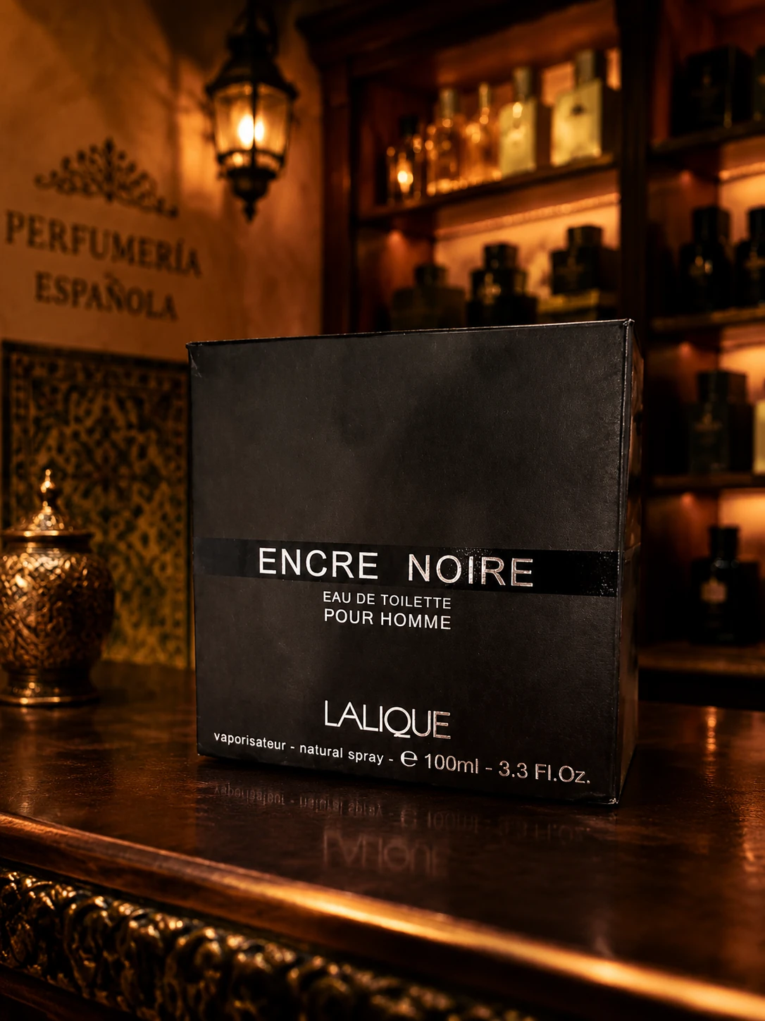 ادکلن مردانه لالیک انکر نویر Lalique Encre Noire EDT | رایحه چوبی تلخ و مرموز، خنک و شیک مناسب آقایان کاریزماتیک